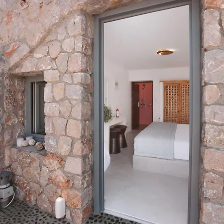 Villa Adelante 88 *